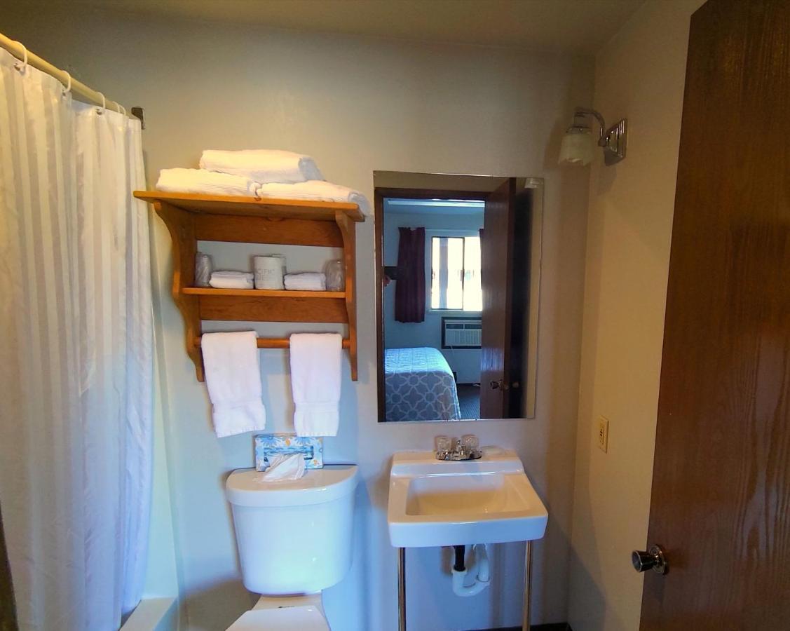Packwood Inn Екстериор снимка